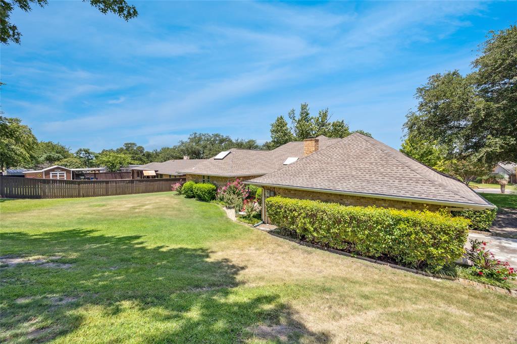 Lake Country Estates Add - Residential