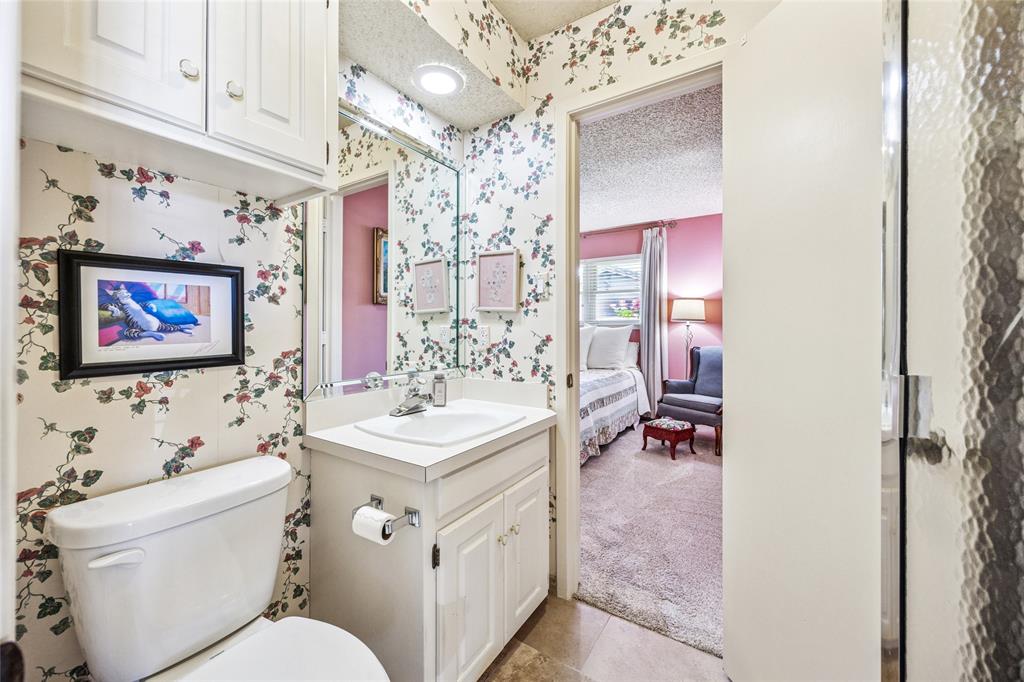 Lake Country Estates Add - Residential