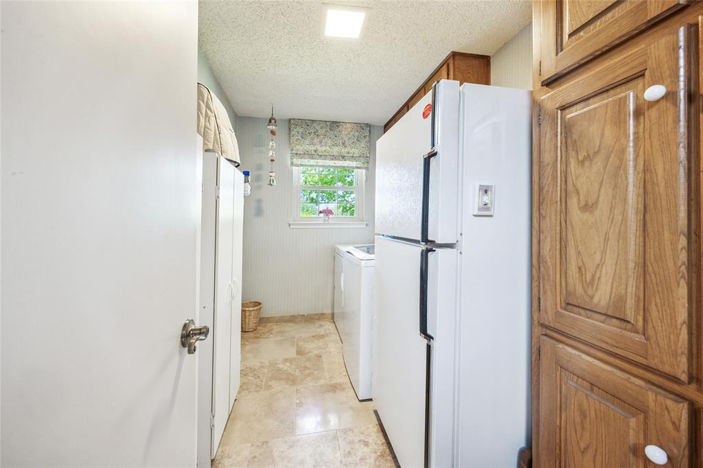 Lake Country Estates Add - Residential