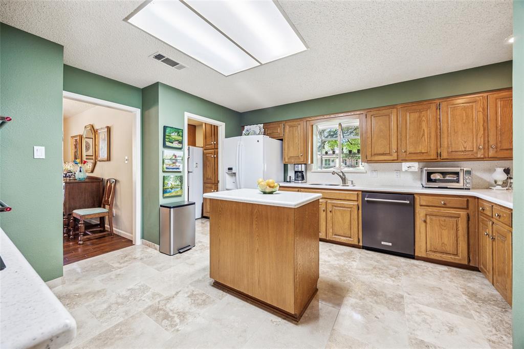 Lake Country Estates Add - Residential