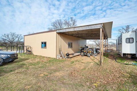 A home in Mineral Wells