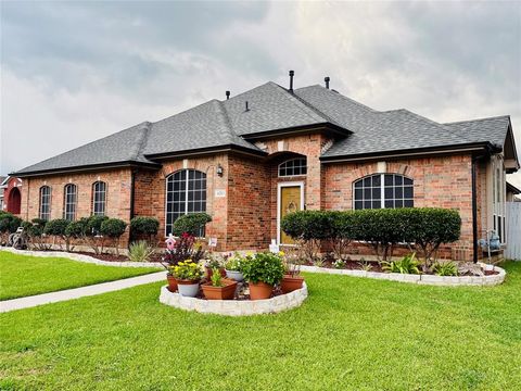 4213 Forestedge Drive Grand Prairie TX 75052