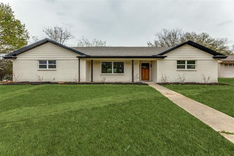 3808 Wooten Drive Fort Worth TX 76133
