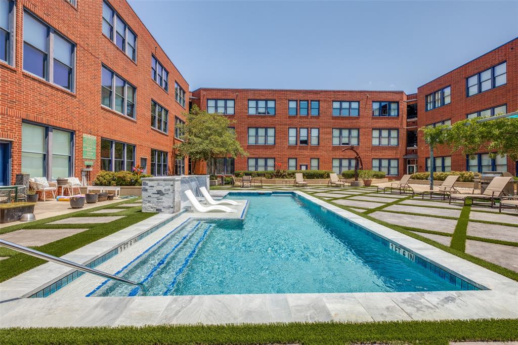2502 Live Oak Street 322