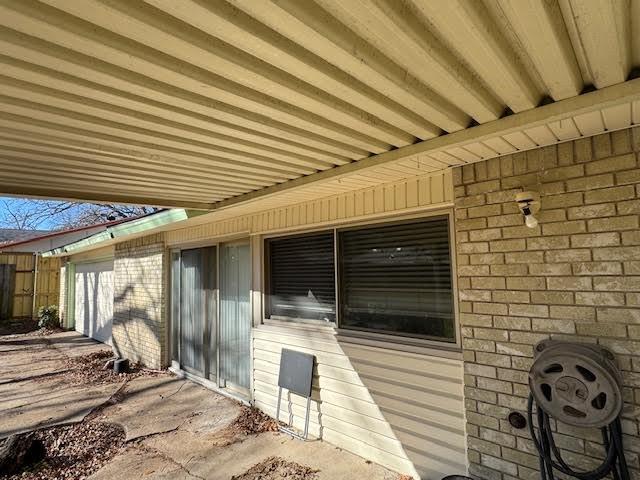 Oaks 01 - Residential