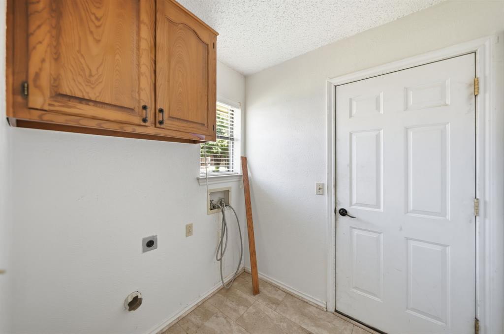 4405 Bentley Drive