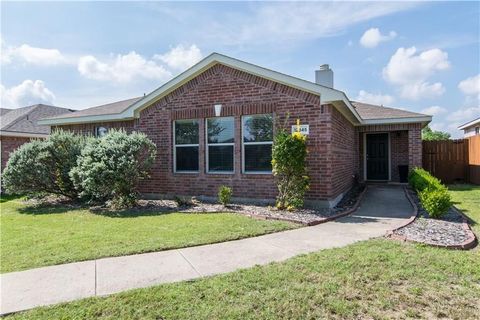 Photo of 12345 Peak Circle, Frisco, TX 75035 (MLS # 21238246)