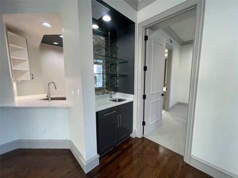 Tiny photo for 3500 Fairmount Street #408, Dallas, TX 75219 (MLS # 21050437)