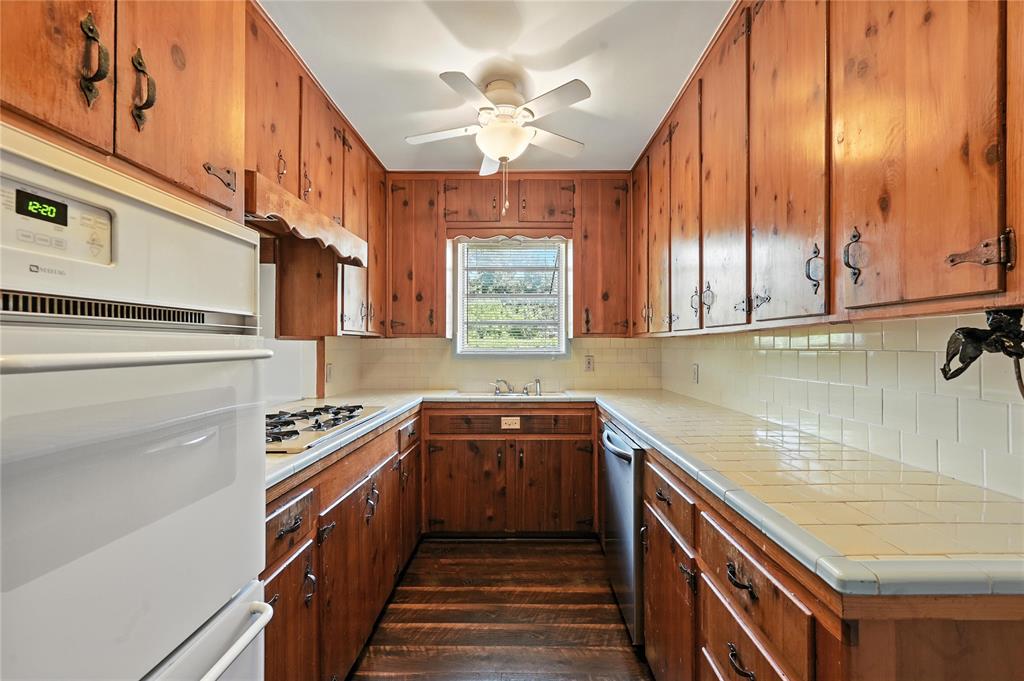 Arlington Park Add - Residential Lease