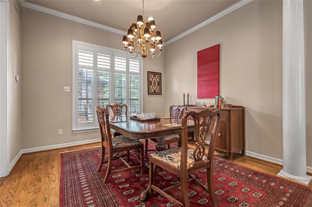 4508 Bowser - Residential