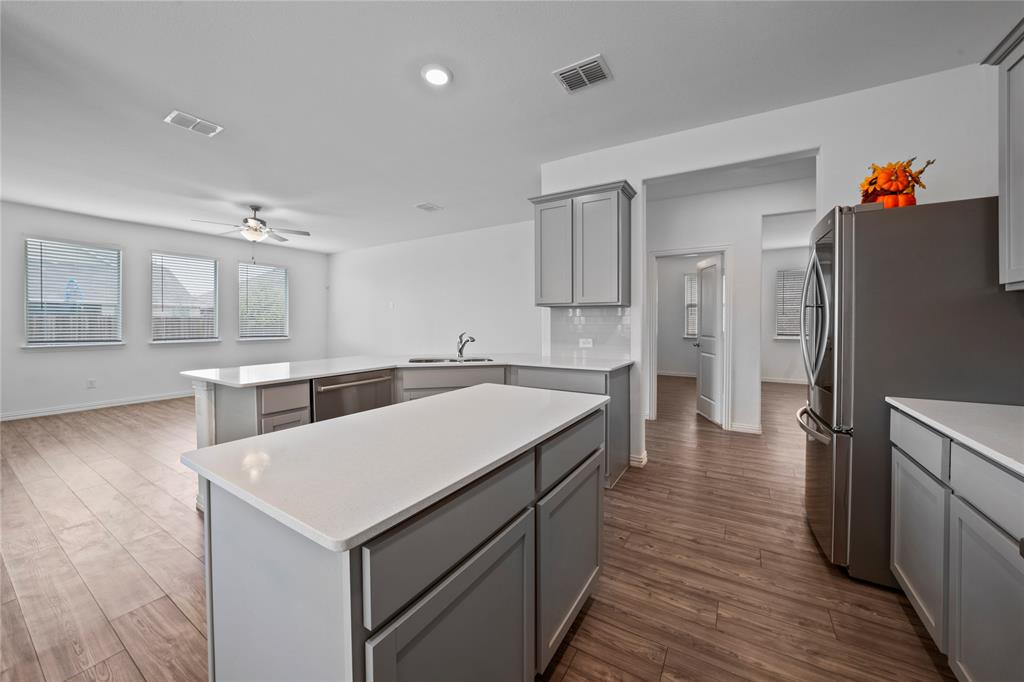 Preserve At Honeycreek Ph 1 - Residential Lease