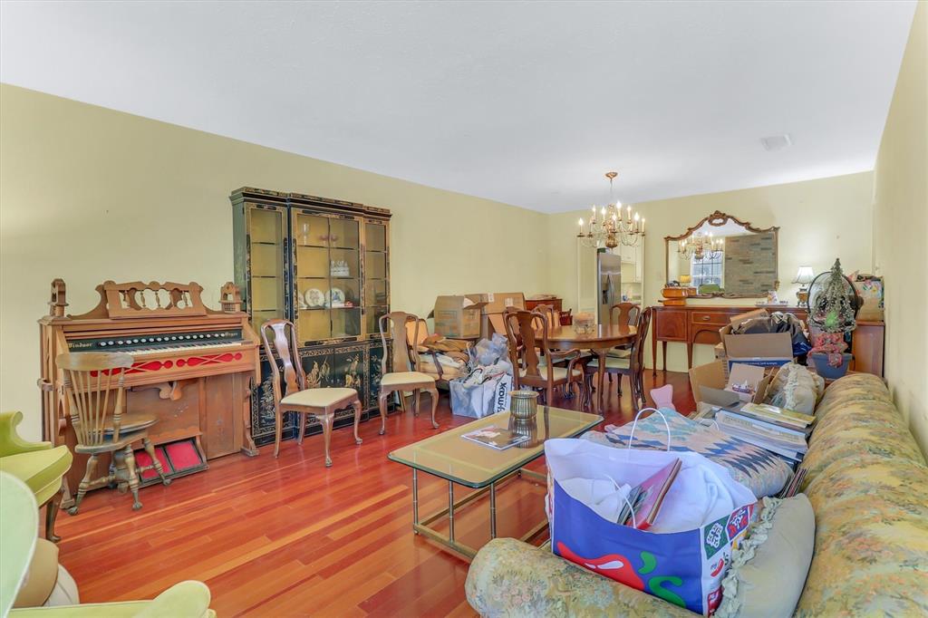 Crest Meadow Estates - Residential