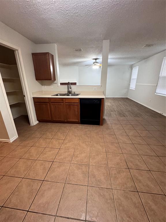 Harriet Creek Ranch Ph 3 - Residential Lease