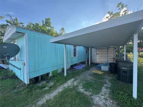 315 S Kennedy Street Penelope TX 76676