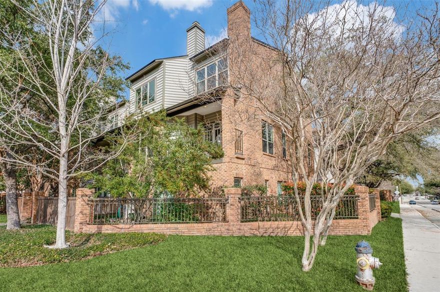 Lakewood Charmer with Natural Light & Walkability! Live in the heart of vibrant Lakewood! This stunning rental boasts amazing natural light throughout thanks to its expansive windows. Perfect for entertaining, the layout features a chef's kitchen and two separate living spaces. Ample storage keeps things organized. Enjoy the convenience of a walkable location close to the trendy shops, restaurants, and nightlife of Lower Greenville and Lakewood. Plus, the gated building provides peace of mind and extra security. Don't miss this opportunity to live in a beautiful and convenient spot!