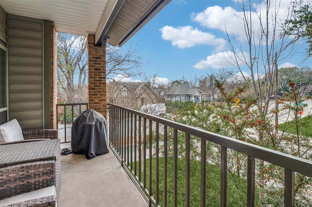 Richmond Condos - Residential Lease