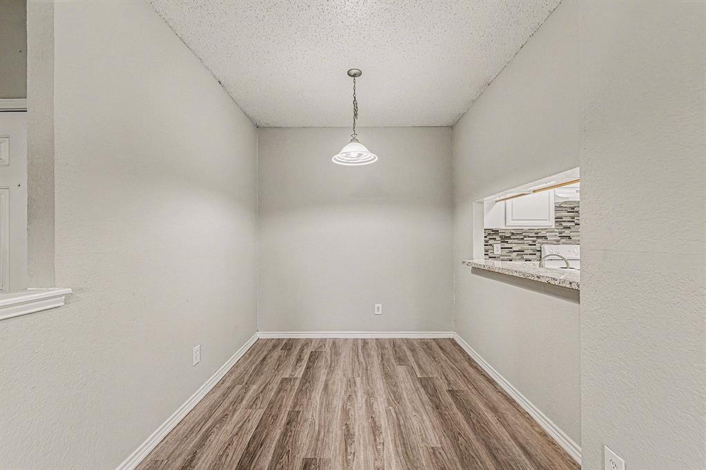 Meadows Condo - Residential