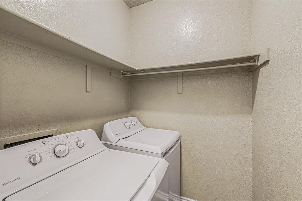 Meadows Condo - Residential