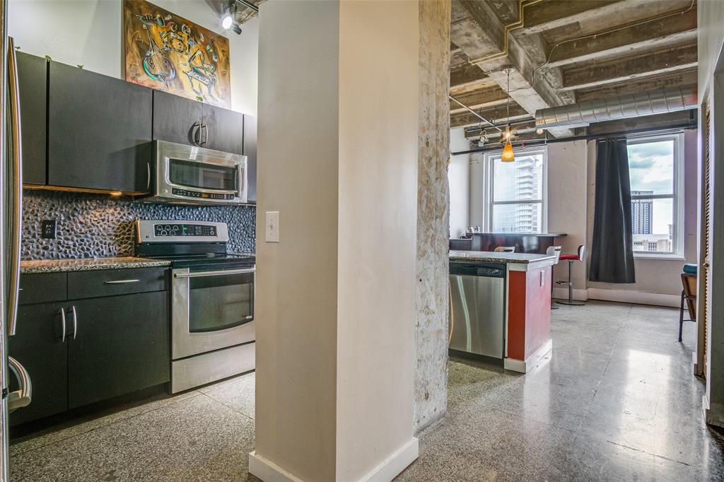 Texas & Pacific Lofts Condo - Residential