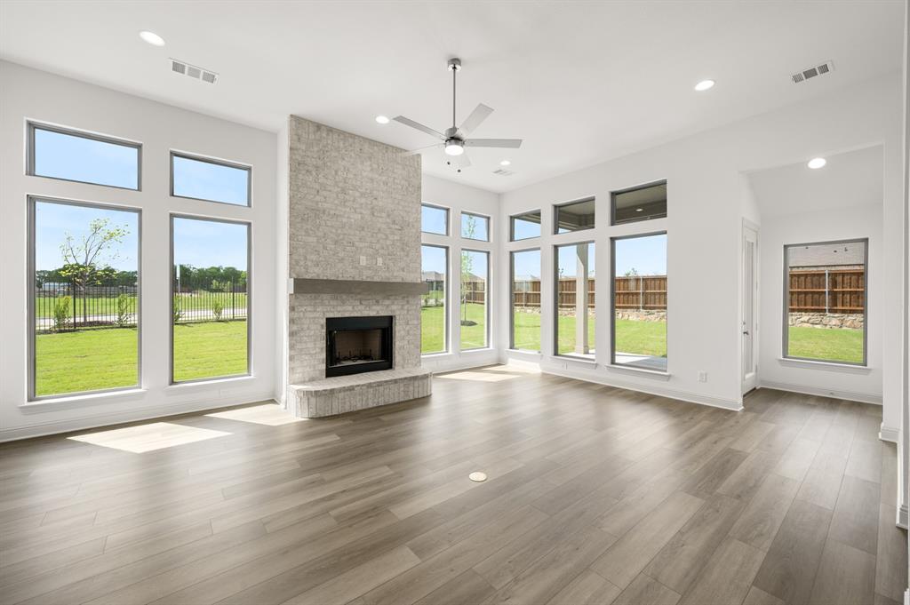 3043 Farmhouse Drive