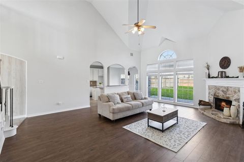 545 Riverbed Drive Crowley TX 76036