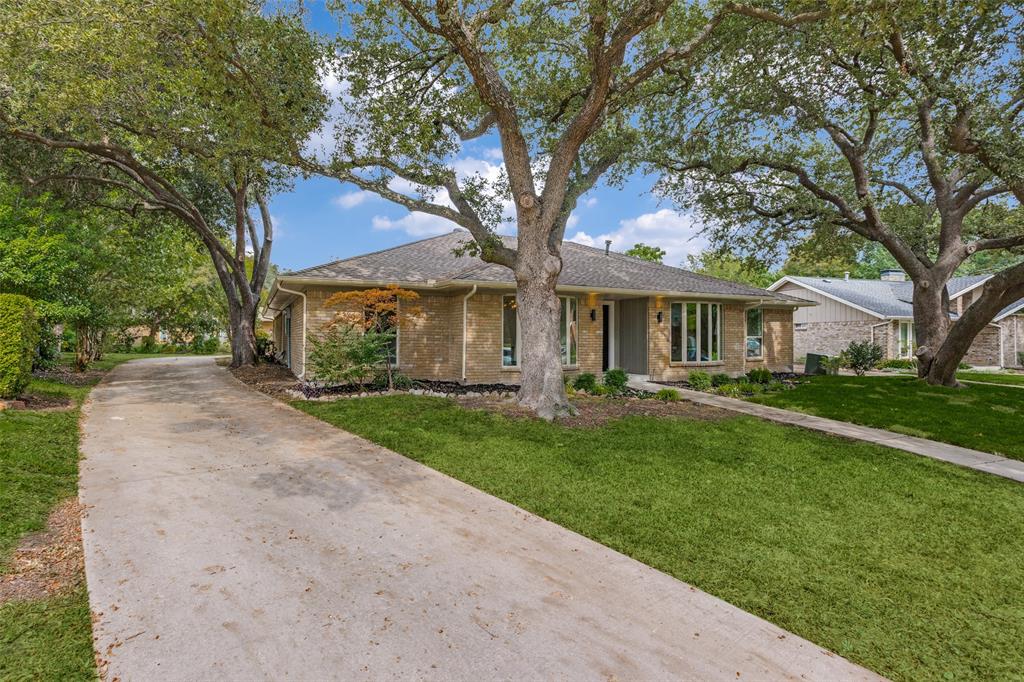 2104 Willowbrook Way