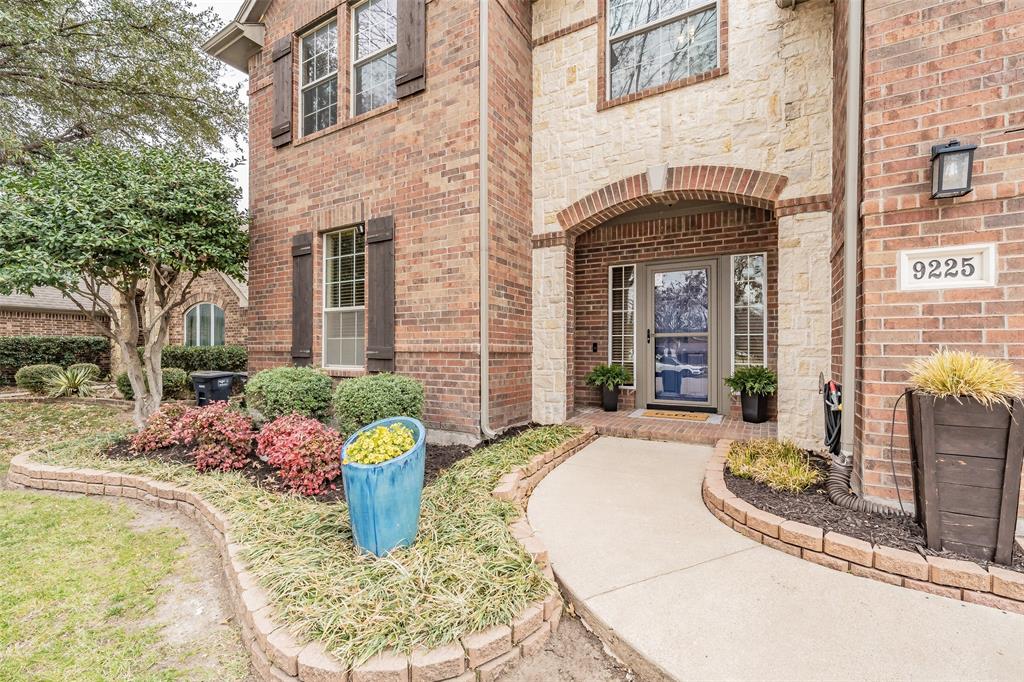 9225 General Worth Drive