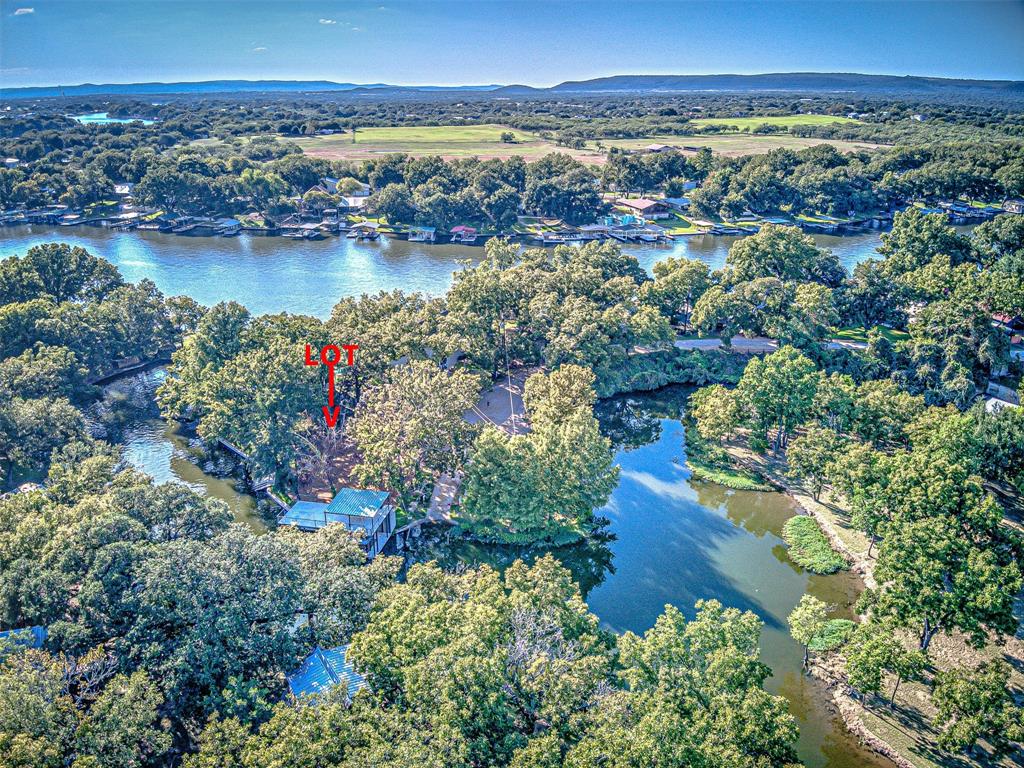 1336 S Lakeside Drive