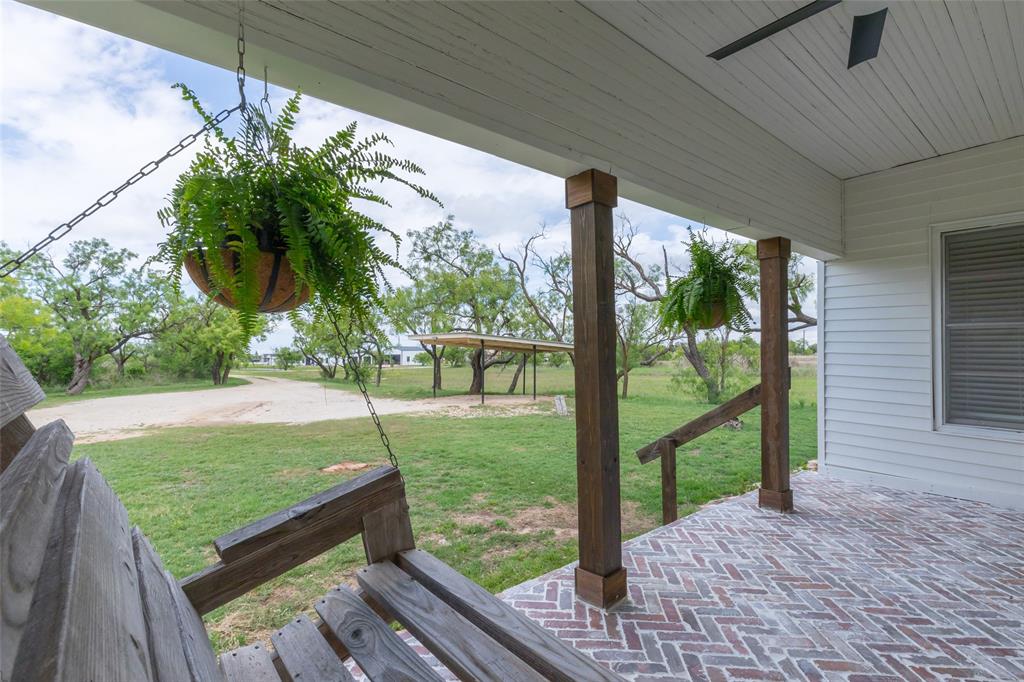 Lunatic Asylum Lands Taylor - Residential