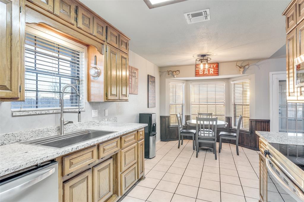 Willow Spgs Oaks - Residential