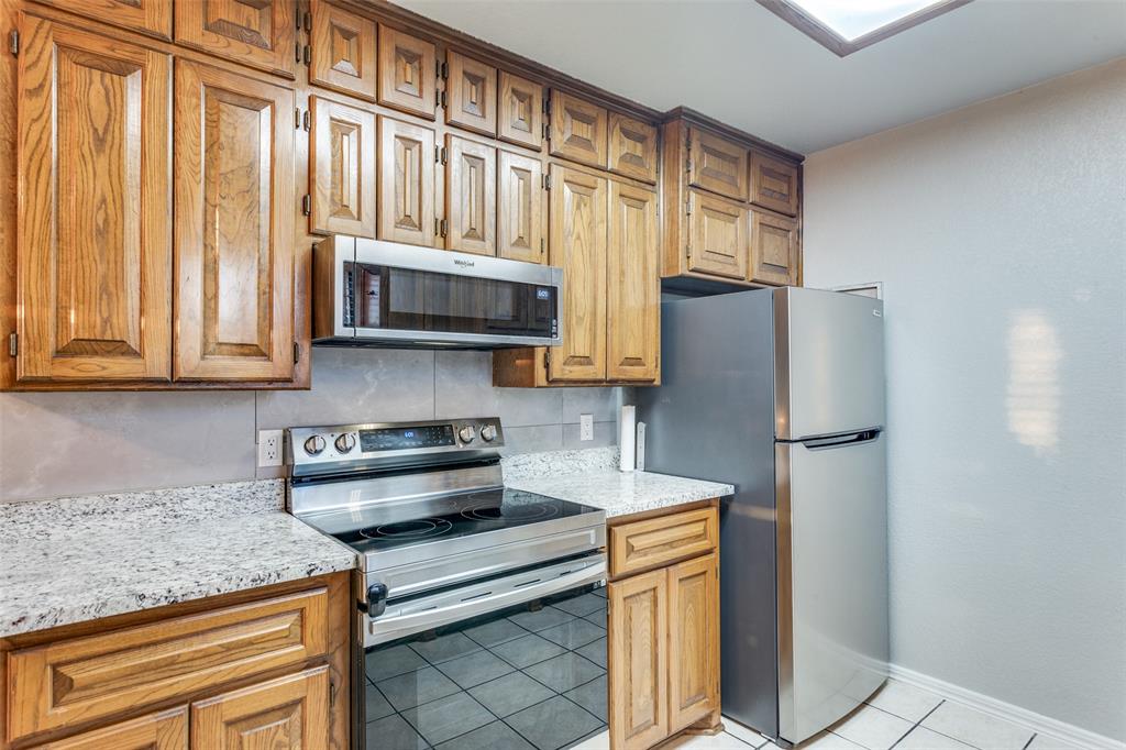 Willow Spgs Oaks - Residential