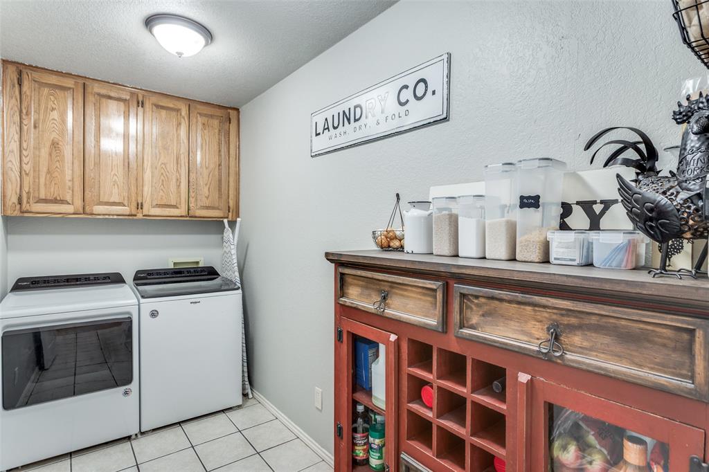 Willow Spgs Oaks - Residential