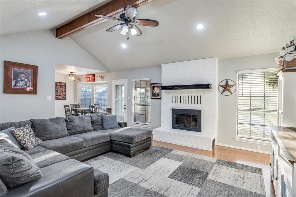 Willow Spgs Oaks - Residential