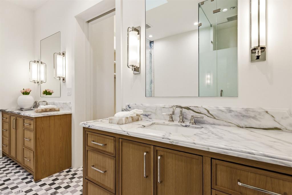 North Oak Lawn - Residential