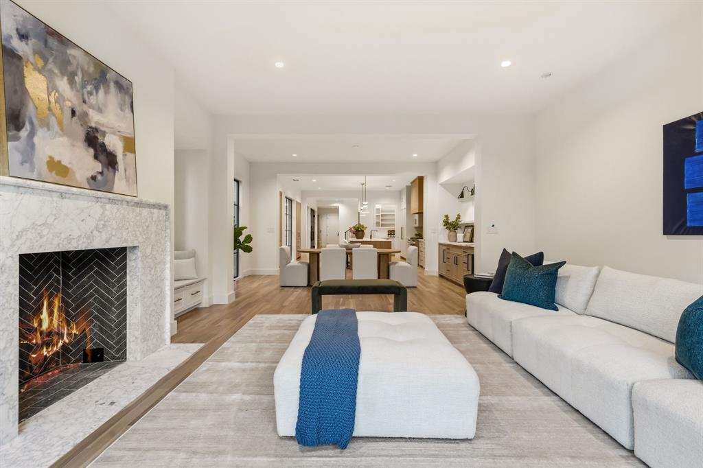 North Oak Lawn - Residential