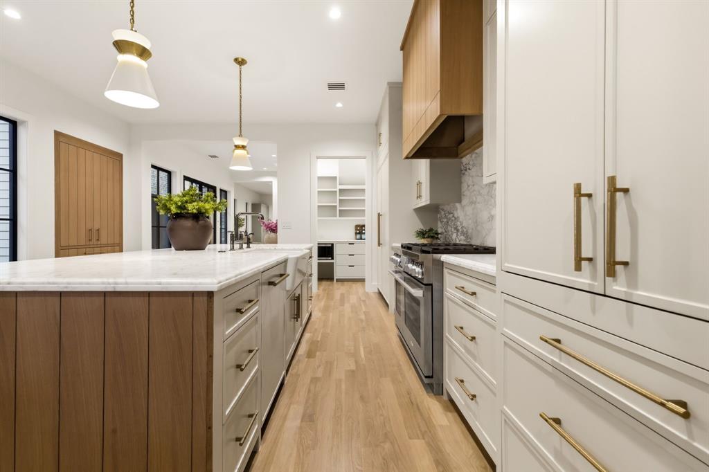 North Oak Lawn - Residential