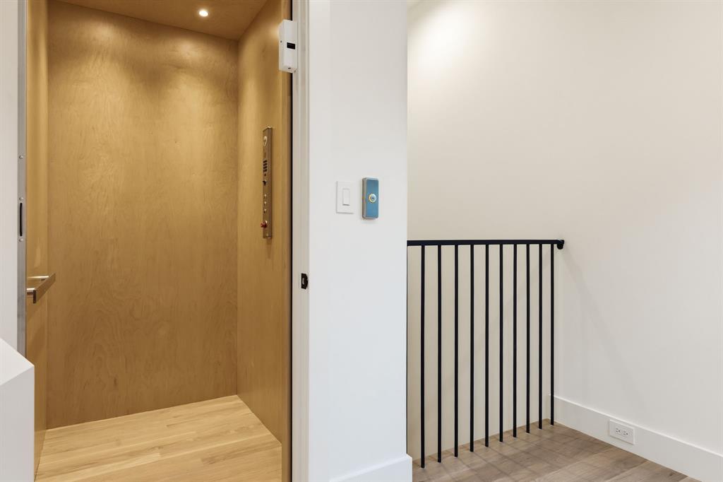 North Oak Lawn - Residential