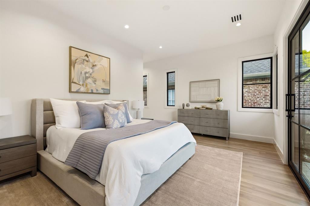 North Oak Lawn - Residential