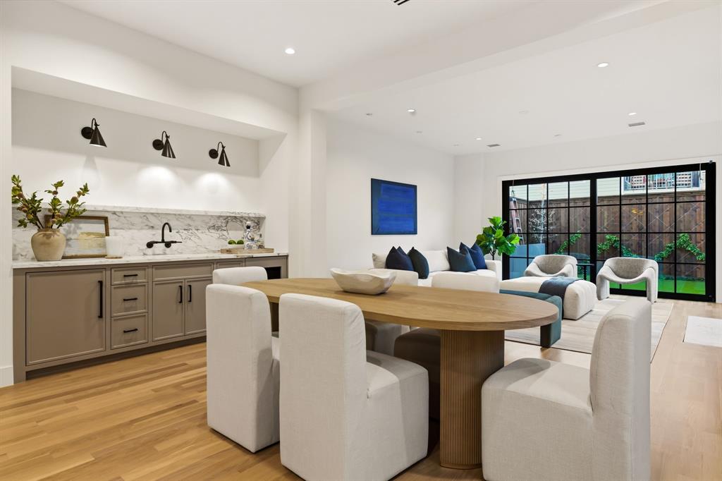 North Oak Lawn - Residential