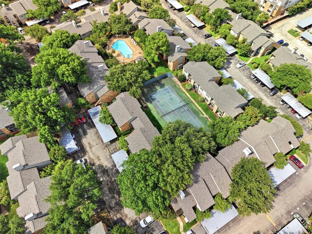 Bent Treet Forest Condos - Residential