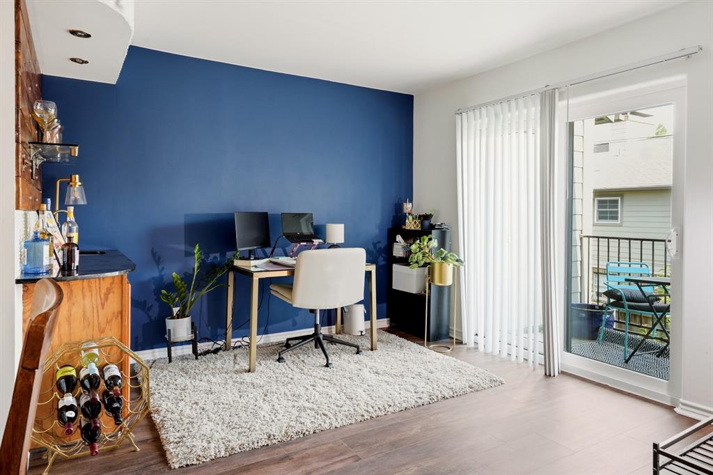 Bent Treet Forest Condos - Residential