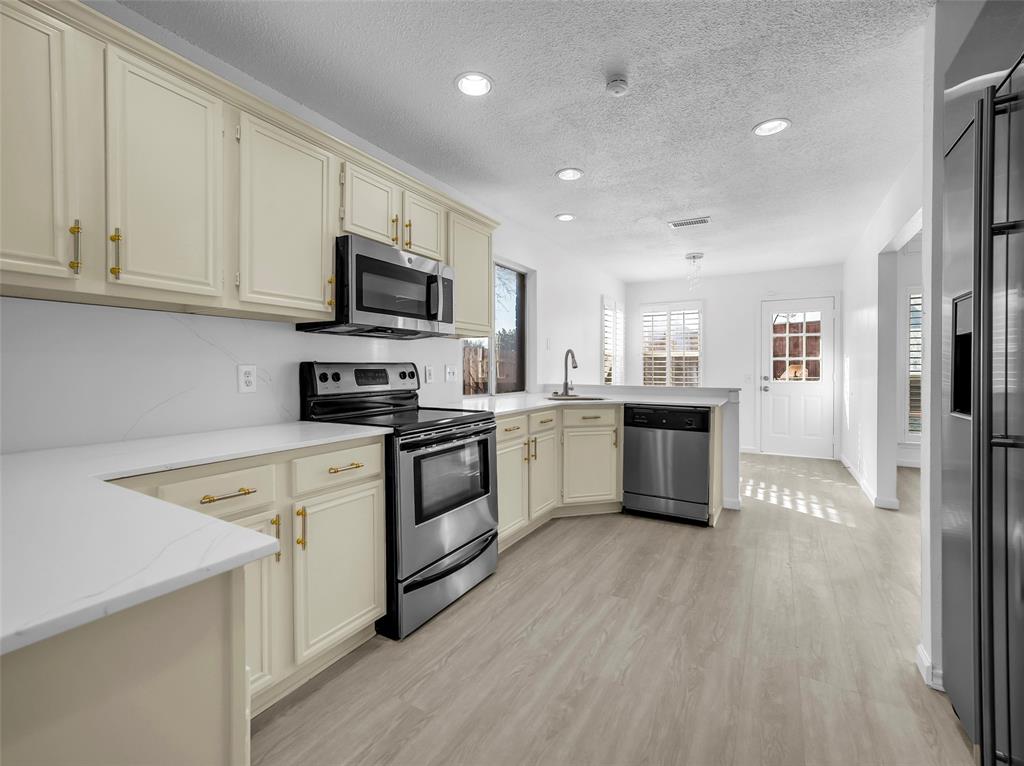 Village At Palos Verdes The - Residential