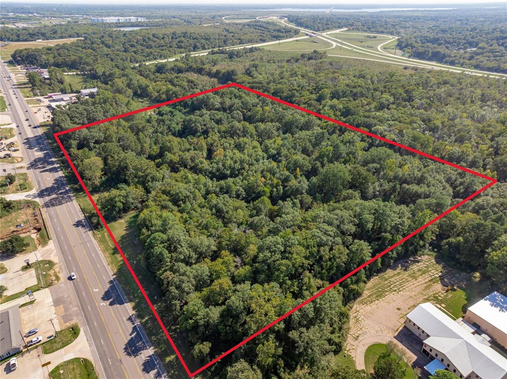 Lears Pt - Commercial Sale