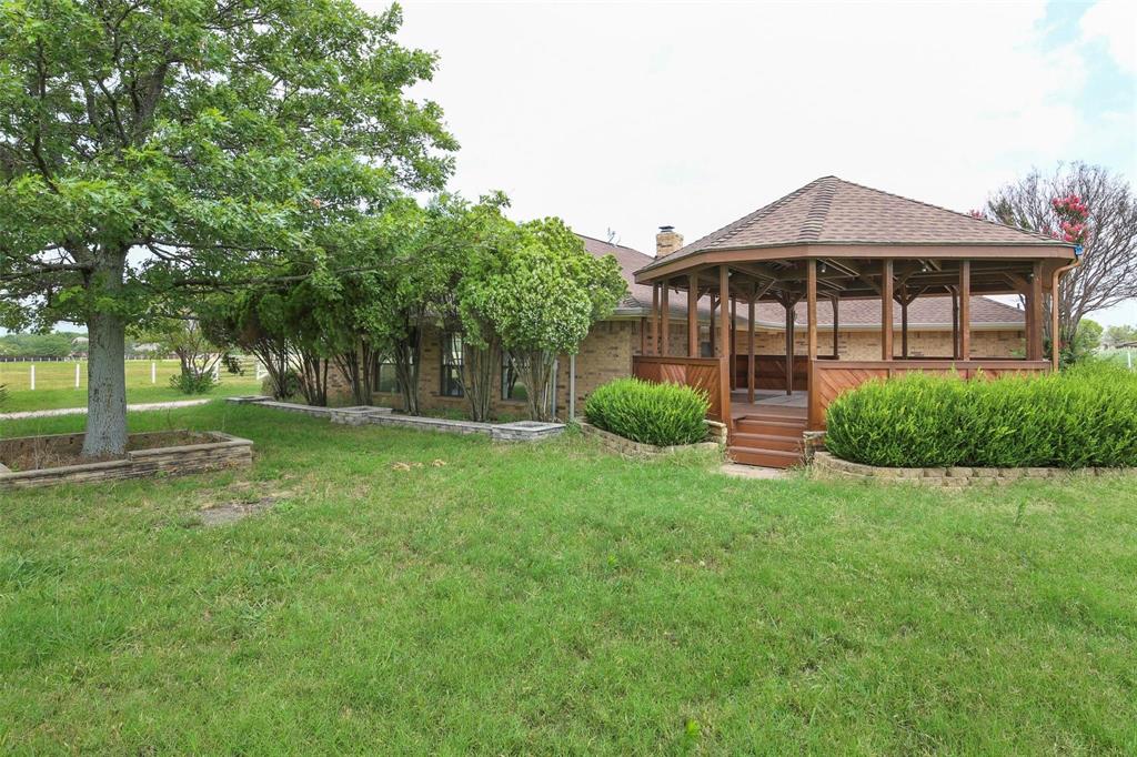 D-Ew Babb Surv Abs 33 - Residential Lease