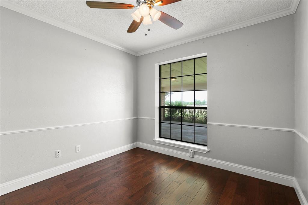 D-Ew Babb Surv Abs 33 - Residential Lease