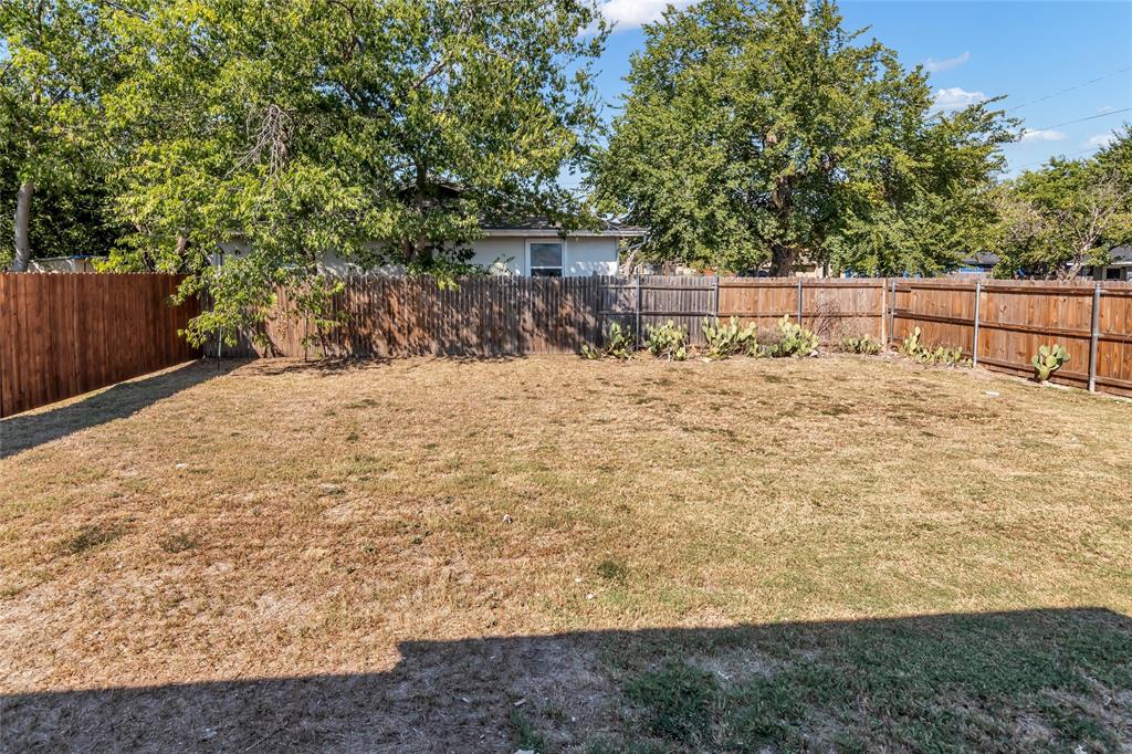 Meadow Oaks Add - Residential Lease