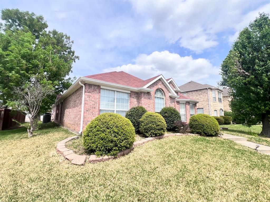3441 Danbury Lane