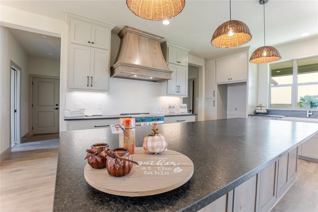 Greyhound Landing - Residential