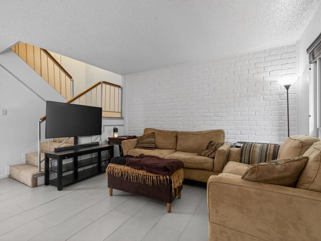 Las Brisas Sub - Residential