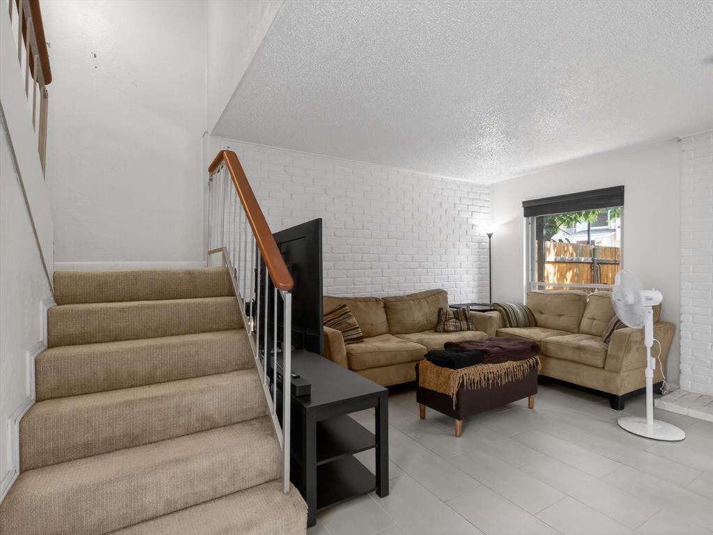 Las Brisas Sub - Residential